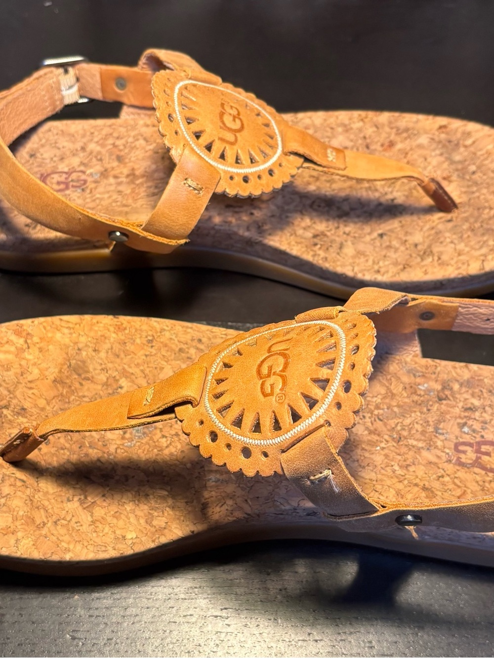 UGG Women's Tan Cork Thong Sandals with Medallion Detail - Picture 5 of 10